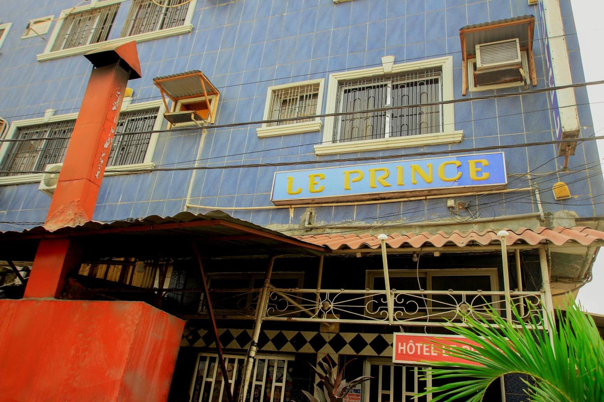 Hotel Le Prince โกโตนู ภายนอก รูปภาพ
