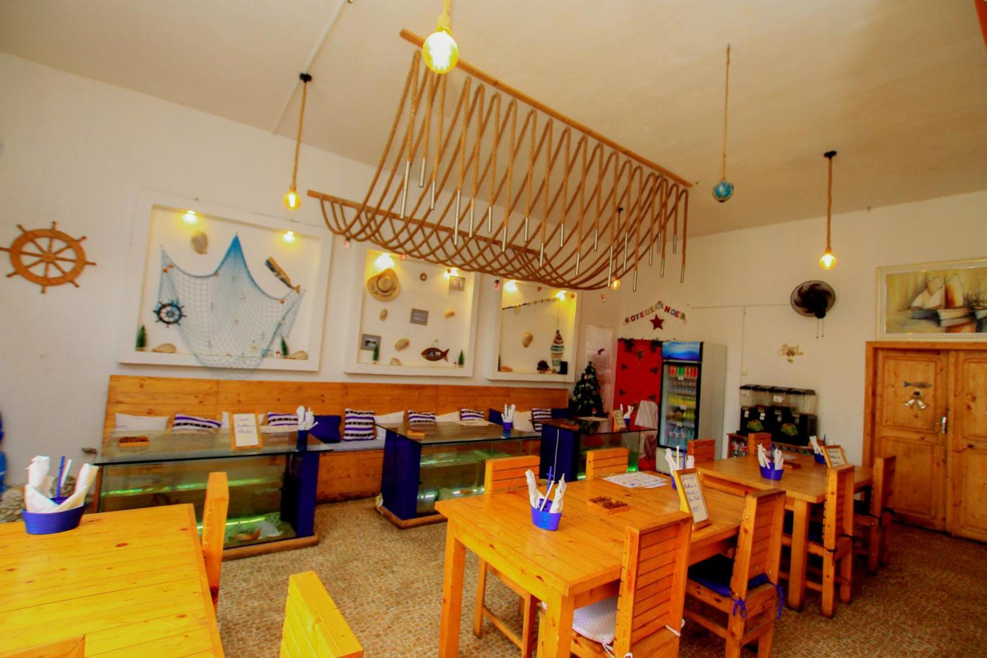 Hotel Le Prince โกโตนู ภายนอก รูปภาพ