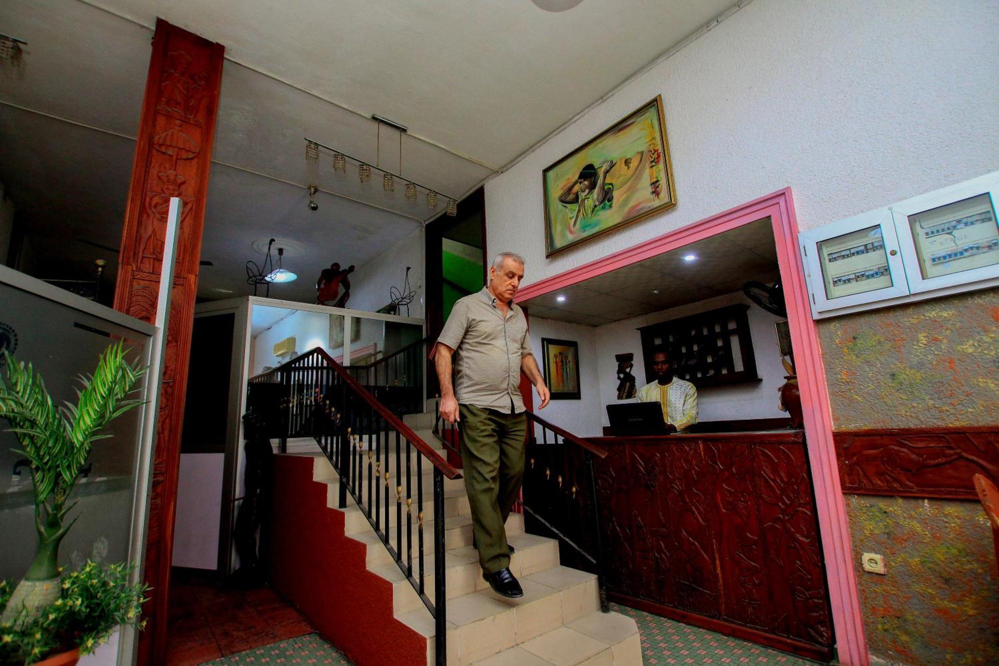 Hotel Le Prince โกโตนู ภายนอก รูปภาพ
