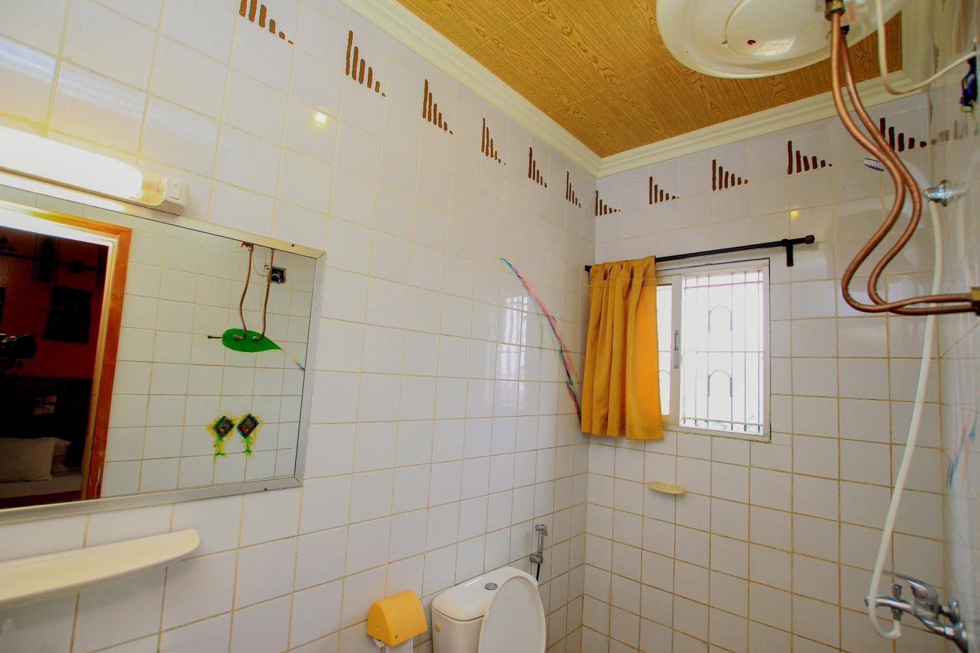 Hotel Le Prince โกโตนู ภายนอก รูปภาพ
